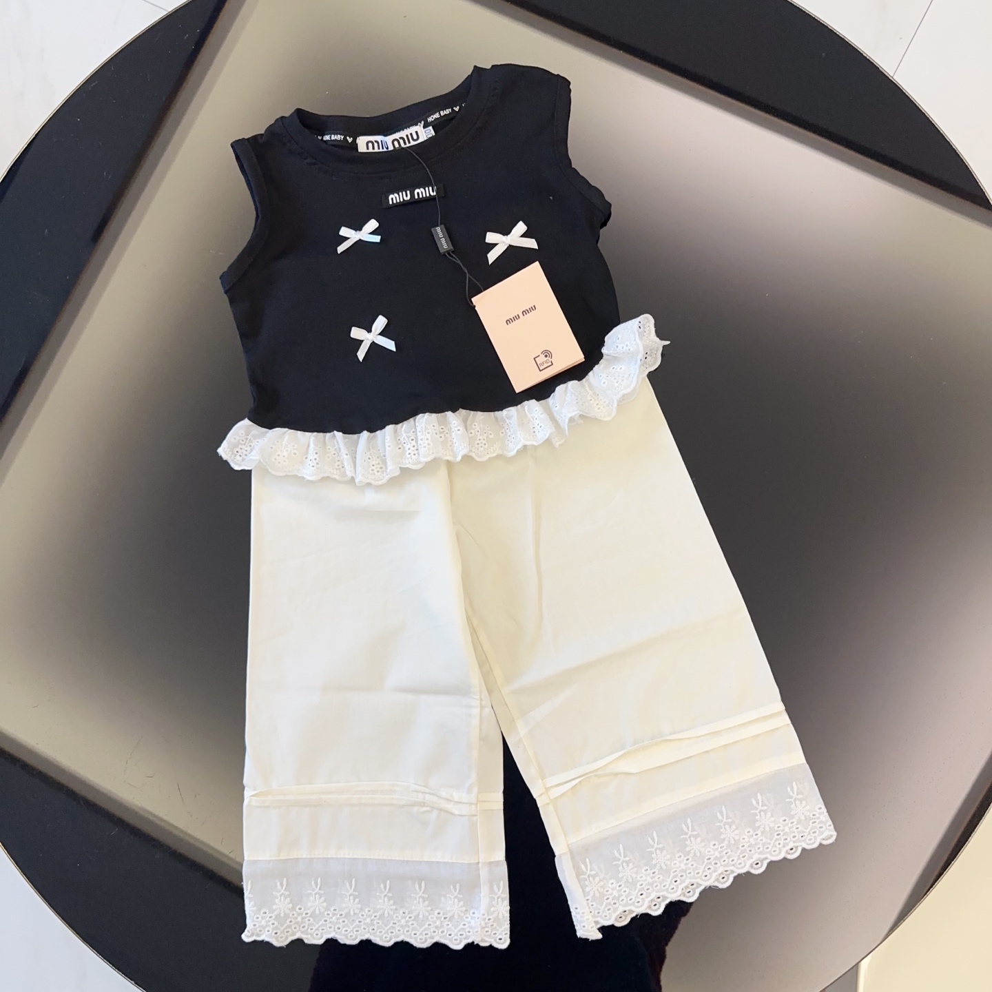 child/Girls' clothing